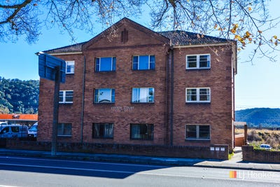 /international/au/218-main-street-lithgow-nsw-148623876/