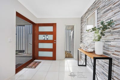 /international/au/6-tulipwood-drive-burrum-heads-qld-151895708/