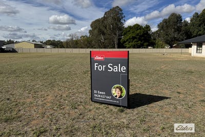 /international/au/13-parker-place-chinchilla-qld-204528712/