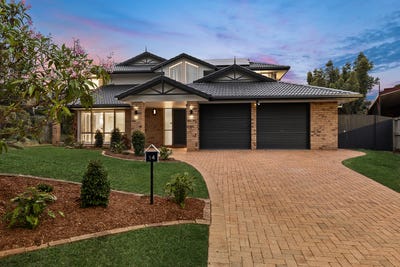 /international/au/14-robynne-place-kuraby-qld-148648264/
