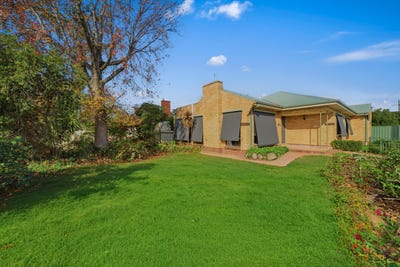/international/au/188-balaclava-road-shepparton-vic-151351048/