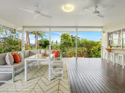 /international/au/7-whyandra-close-mount-sheridan-qld-152635884/