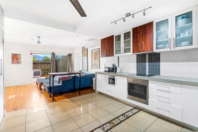 /international/au/3-112-aumuller-st-bungalow-qld-151838264/