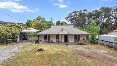 /international/au/12-fanny-street-bendemeer-nsw-152683716/