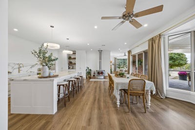 /international/au/7-galloway-place-murrumbateman-nsw-151365128/