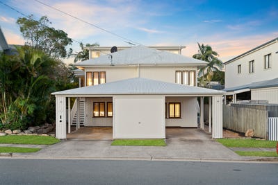 /international/au/120-melville-terrace-manly-qld-151421576/