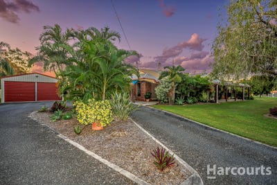 /international/au/13-mark-road-branyan-qld-148124220/