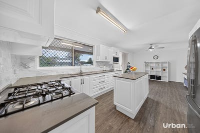/international/au/56-alexander-street-ellalong-nsw-151518548/
