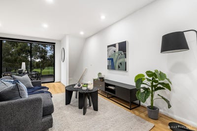 /international/au/6-256-wantirna-road-wantirna-vic-151258792/