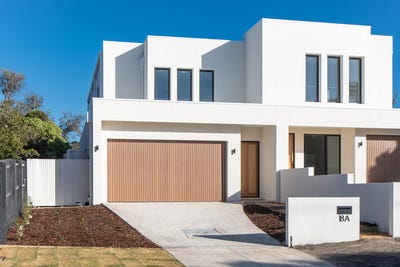 /international/au/18a-warana-way-mount-eliza-vic-152599680/