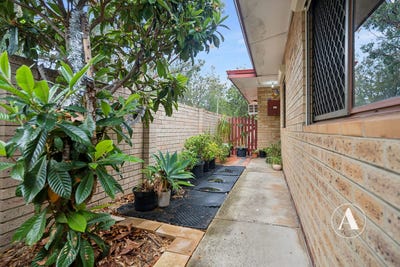 /international/au/1-27-luckhurst-drive-mandurah-wa-151250324/