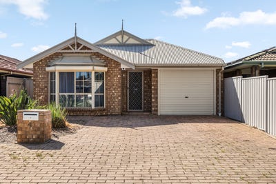 /international/au/4-hughes-crescent-pooraka-sa-152455572/