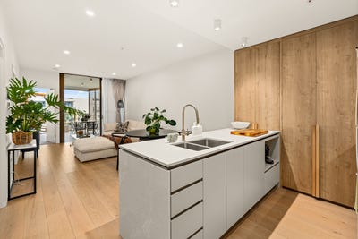 /international/au/30509-9-pidgeon-close-west-end-qld-151512588/