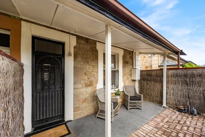 /international/au/26-beviss-street-north-adelaide-sa-152505320/
