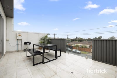 /international/au/205-93-cavanagh-street-cheltenham-vic-148139376/