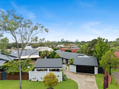 /international/au/7-beecroft-place-robina-qld-151251196/