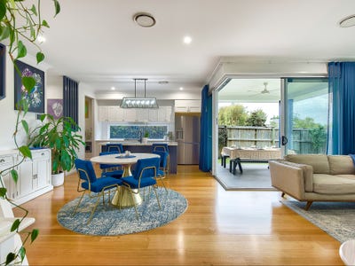 /international/au/21-mellor-street-kedron-qld-152371080/