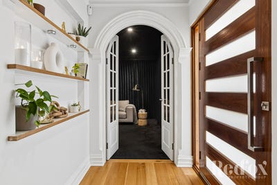 /international/au/53c-first-avenue-mount-lawley-wa-151045336/