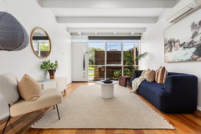 /international/au/5-138-warrigal-road-mentone-vic-152498780/