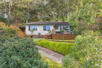 /international/au/17-moani-street-eleebana-nsw-148638312/