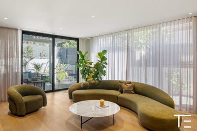 /international/au/10-tower-road-balwyn-north-vic-151264440/
