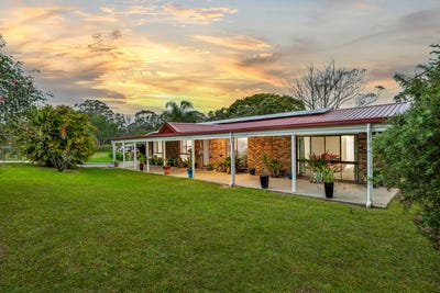 /international/au/75-alexandra-parade-wamuran-qld-152642724/