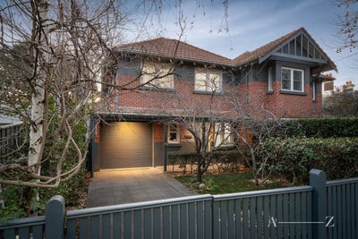 /international/au/18-lorne-grove-camberwell-vic-148502564/