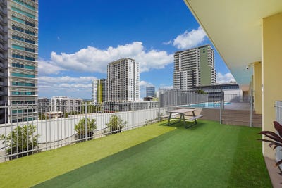 /international/au/604-5-gardiner-street-darwin-city-nt-150995872/