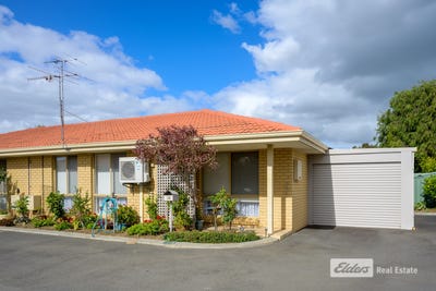 /international/au/34-8-court-street-west-busselton-wa-151240084/