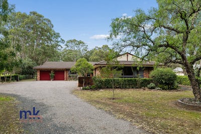 /international/au/127-jersey-road-bringelly-nsw-150990936/