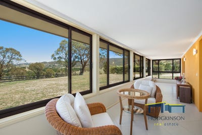 /international/au/128-plummers-road-burra-nsw-700398092/