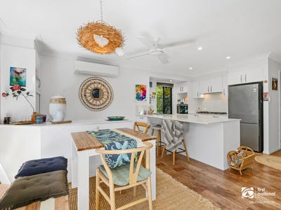 /international/au/10-lamington-way-murwillumbah-nsw-150856816/
