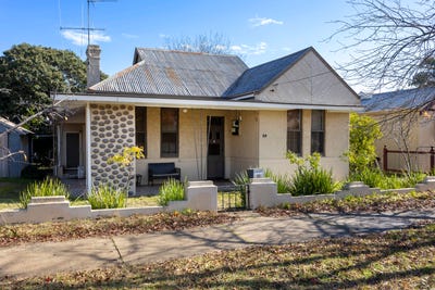/international/au/64-darling-street-cowra-nsw-151446796/