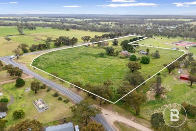 /international/au/2102-lyons-street-newbridge-vic-152603204/