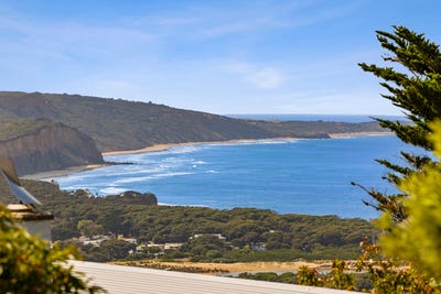 /international/au/13a-first-avenue-anglesea-vic-151214236/