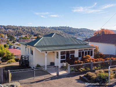 /international/au/126-lawrence-vale-road-south-launceston-tas-151285380/