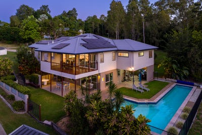 /international/au/14-opal-street-southside-qld-151002820/