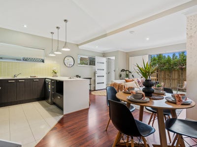 /international/au/281c-stanley-road-carina-qld-148538516/