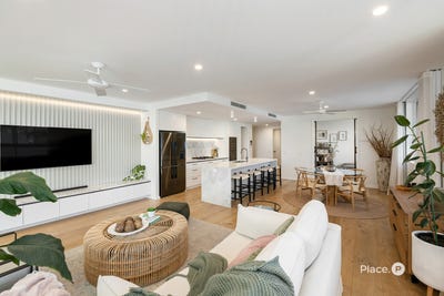 /international/au/5-8-carlton-street-highgate-hill-qld-148475216/