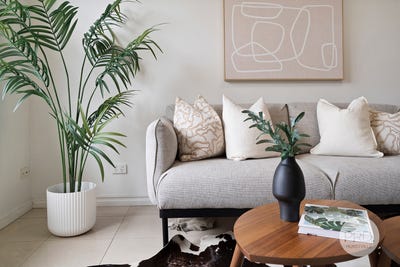 /international/au/12-77-queens-road-hurstville-nsw-152682648/
