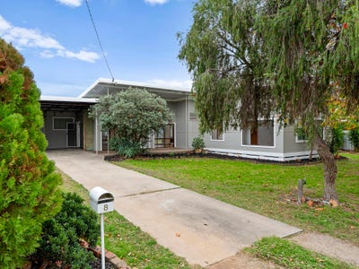 /international/au/8-charles-street-benalla-vic-151334988/