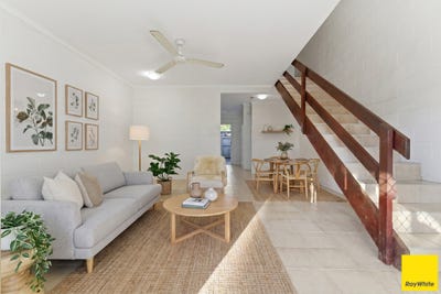 /international/au/2-18-robert-road-bentley-park-qld-151411484/