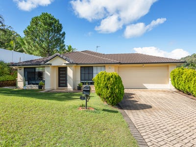 /international/au/7-cobbler-place-pacific-pines-qld-151362328/