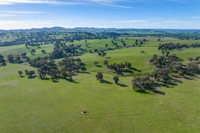 /international/au/7440-hume-highway-jugiong-nsw-700403128/