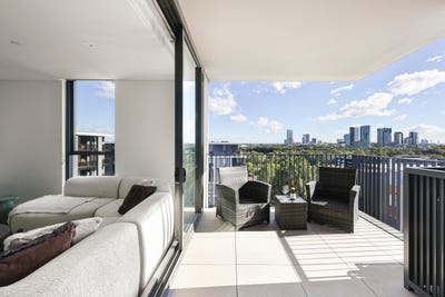 /international/au/612-25-george-street-north-strathfield-nsw-151717100/