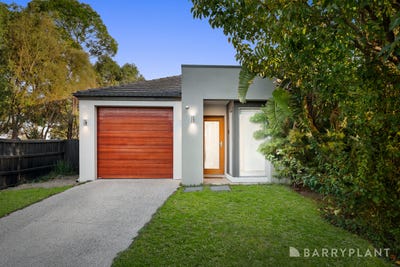 /international/au/25-everlasting-boulevard-cranbourne-west-vic-151461232/