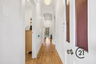 /international/au/190-mead-street-largs-bay-sa-151630516/