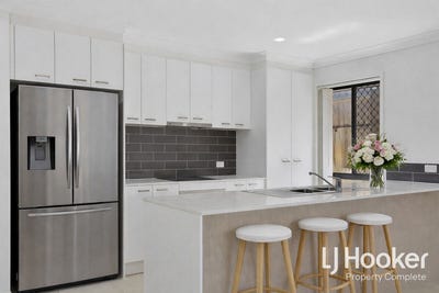 /international/au/38-rosewood-circuit-yarrabilba-qld-150822420/