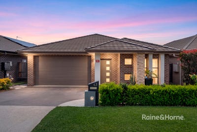 /international/au/43-berambing-street-the-ponds-nsw-152554572/