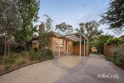 /international/au/107-delta-road-greensborough-vic-152646404/